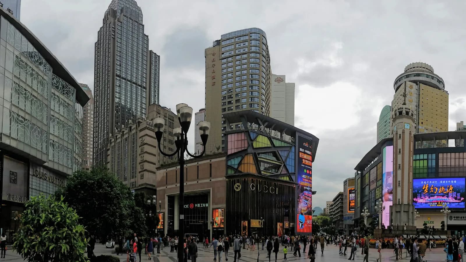 Multi-day custom Chongqing private tour.
