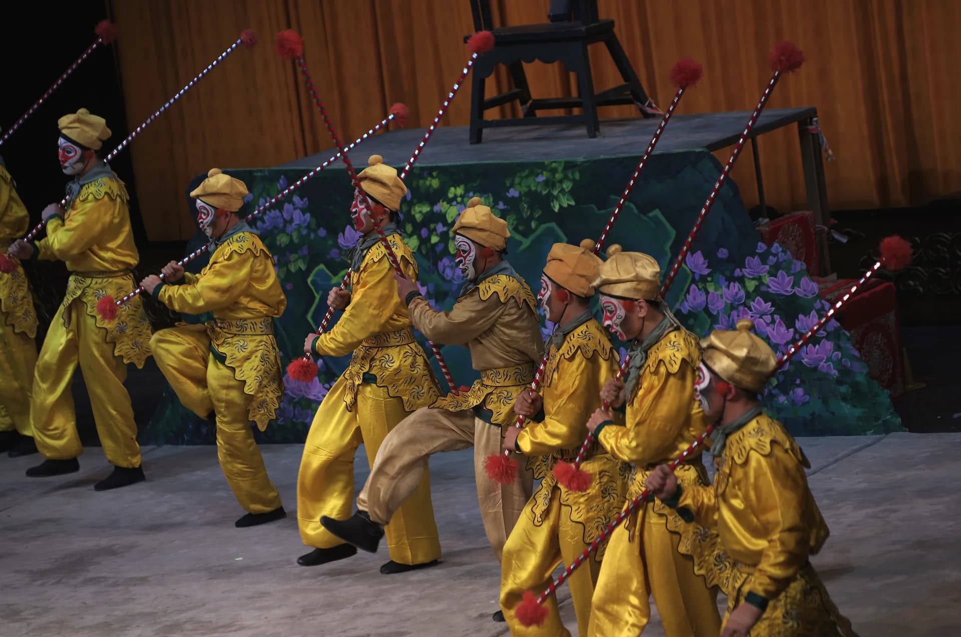 Peking Opera performance in Beijing theatre.