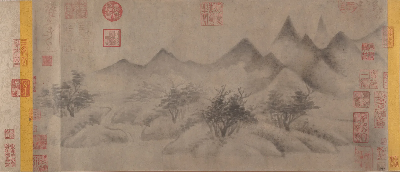 Southern Song ink handscroll showing misty mountains by Mi Youren