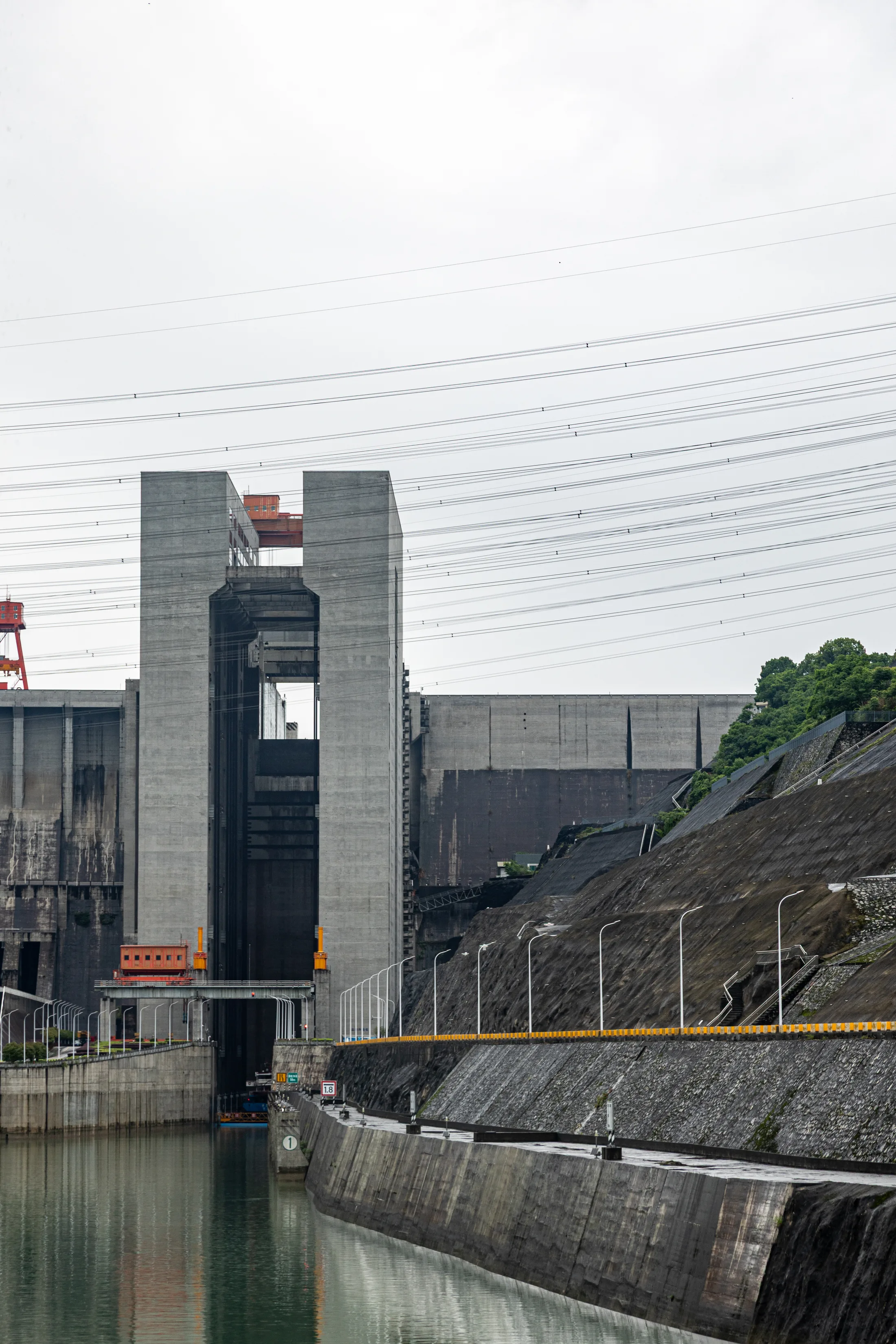 Three Gorges Dam ship lift