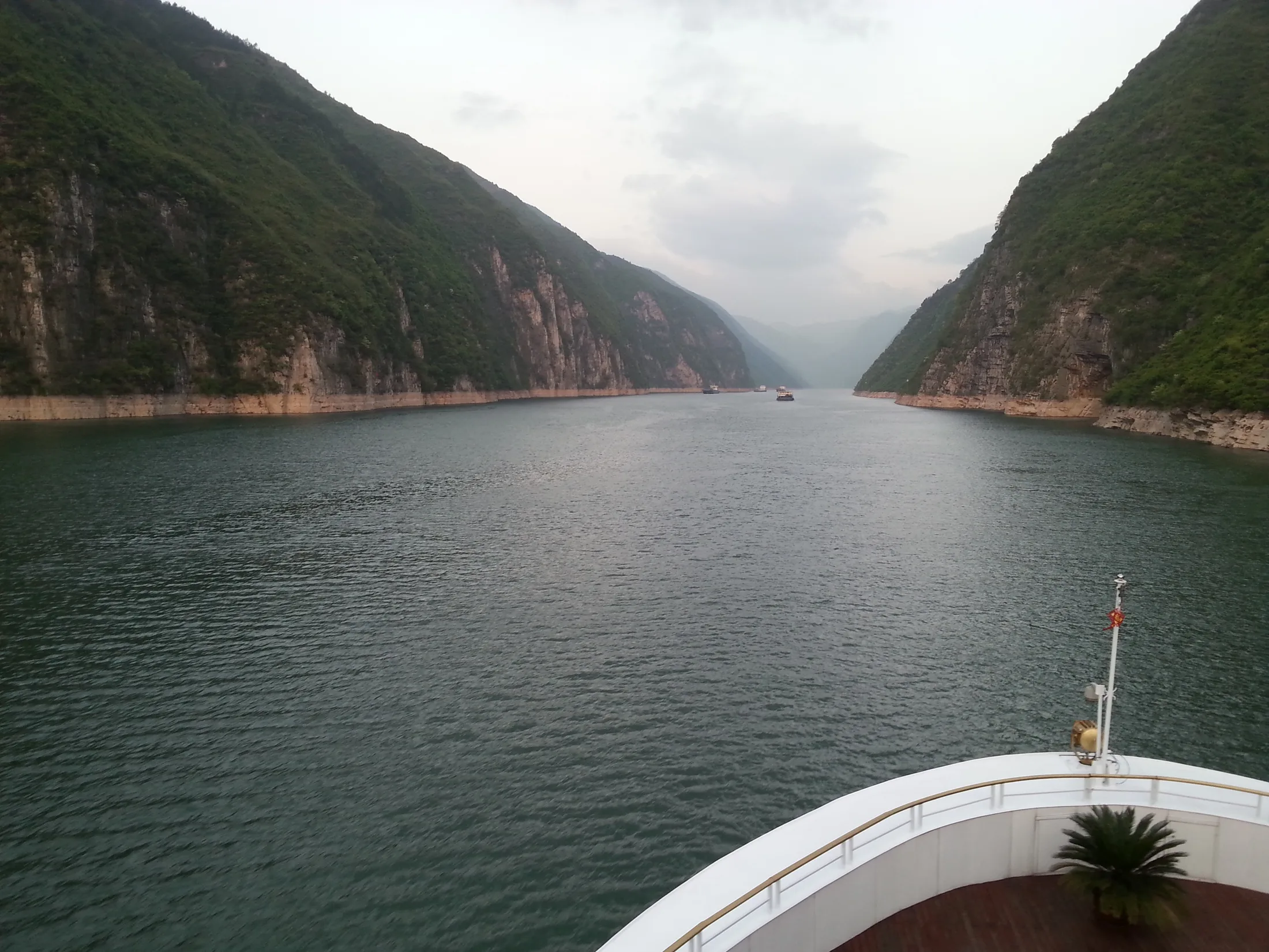 Wu Gorge long mountain corridor